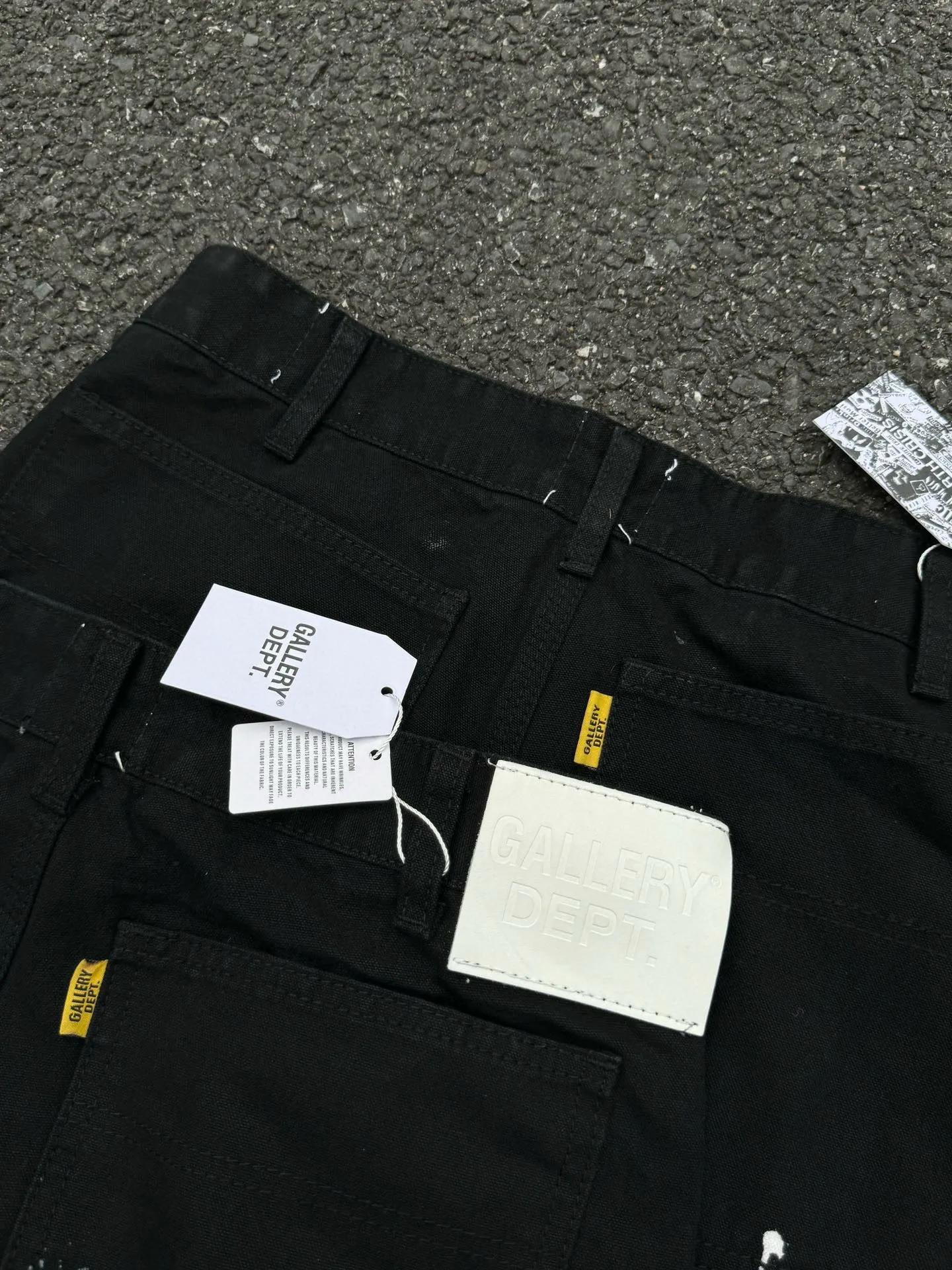 -Size upper body P220#G33 GALLERY DEPT. Spliced ​​washed retro jeans for men and women, high street splash-ink pants, micro-flared casual trousers, trendy couple, same style. Color: black. Size: S-XXL (corresponding to 28-36)